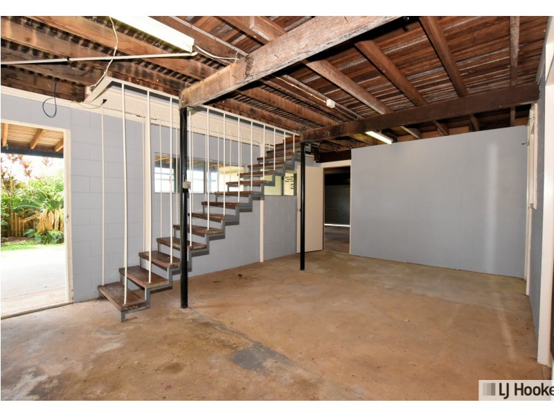 10 Briggs Street, Tully QLD 4854