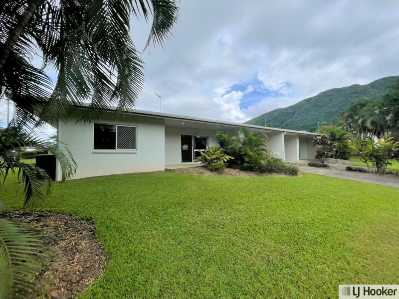 1 & 2/13 Cairns St, Tully QLD 4854