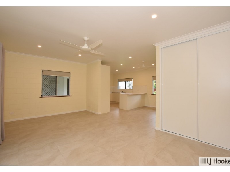 1 & 2/13 Cairns St, Tully QLD 4854