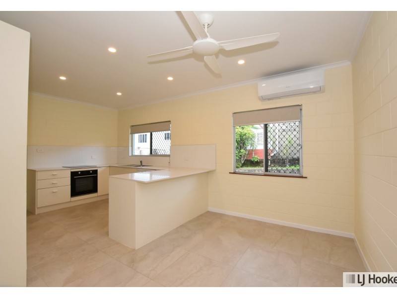 1 & 2/13 Cairns St, Tully QLD 4854