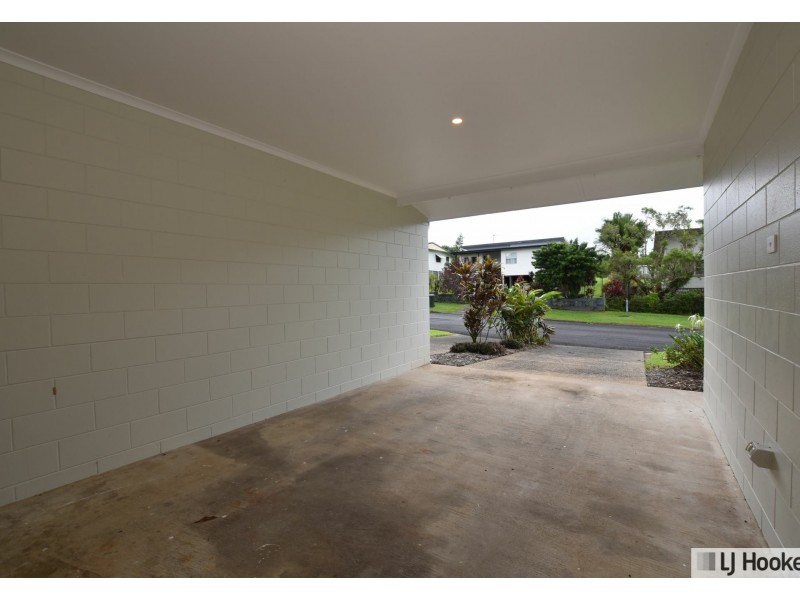 1 & 2/13 Cairns St, Tully QLD 4854