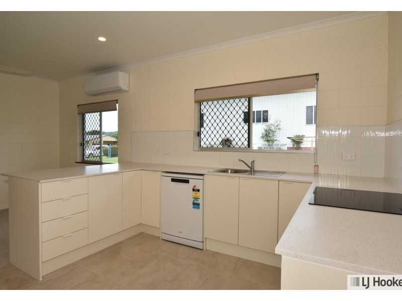 1 & 2/13 Cairns St, Tully QLD 4854