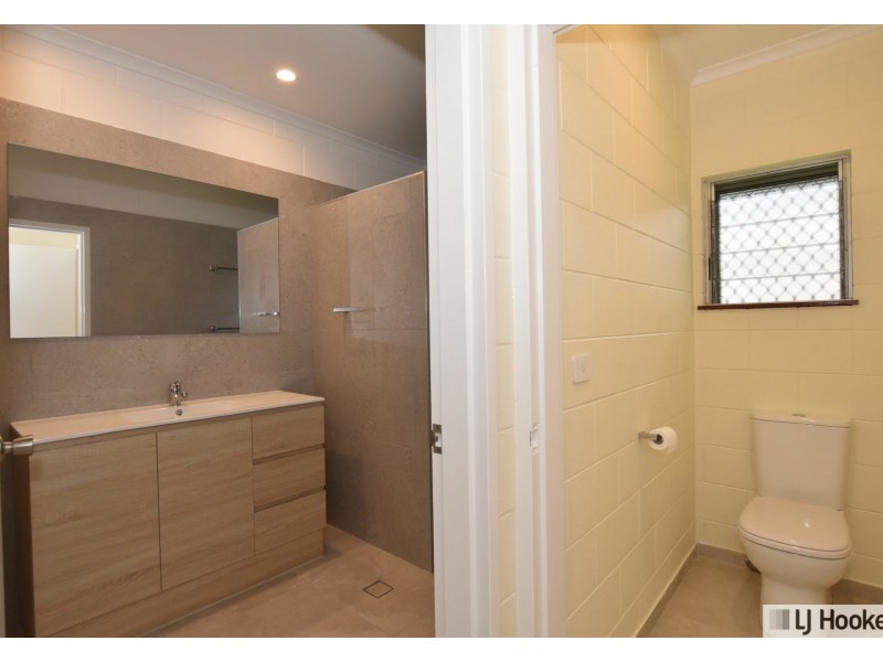 1 & 2/13 Cairns St, Tully QLD 4854