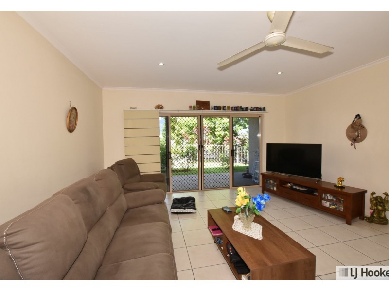 Unit 4/11 McQuillen St, Tully QLD 4854
