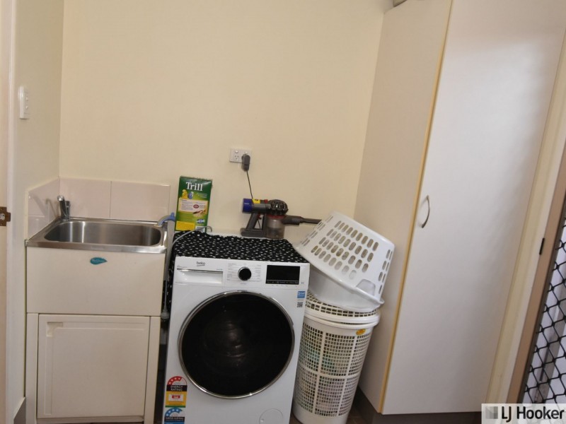 Unit 4/11 McQuillen St, Tully QLD 4854