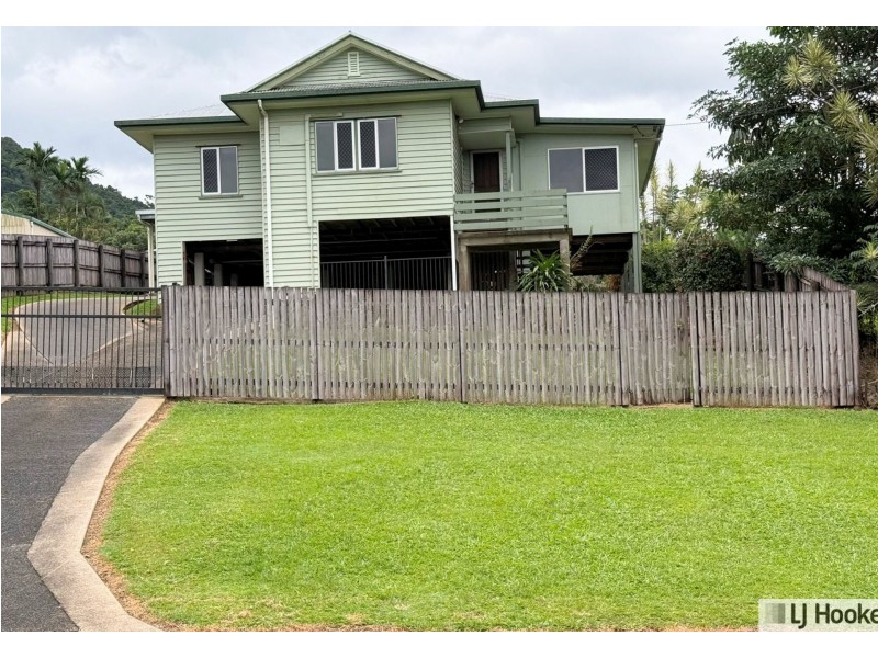34 Cook St, Tully QLD 4854