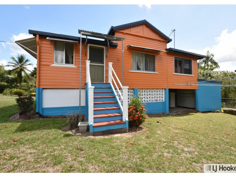 20 Black St, Tully QLD 4854