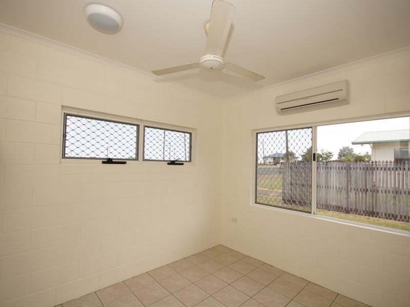 143 Bryant Street, Tully QLD 4854