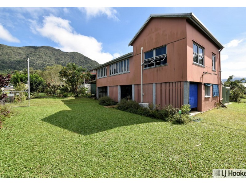 14 Webb Street, Tully QLD 4854