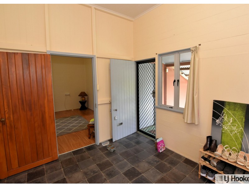 14 Webb Street, Tully QLD 4854