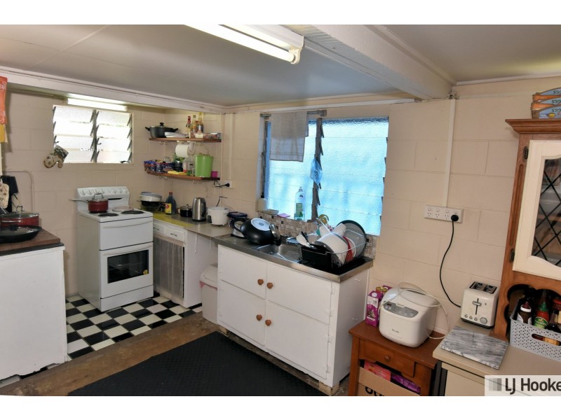 14 Webb Street, Tully QLD 4854