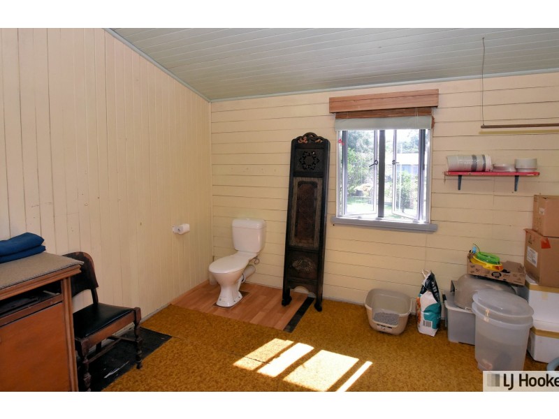 14 Webb Street, Tully QLD 4854
