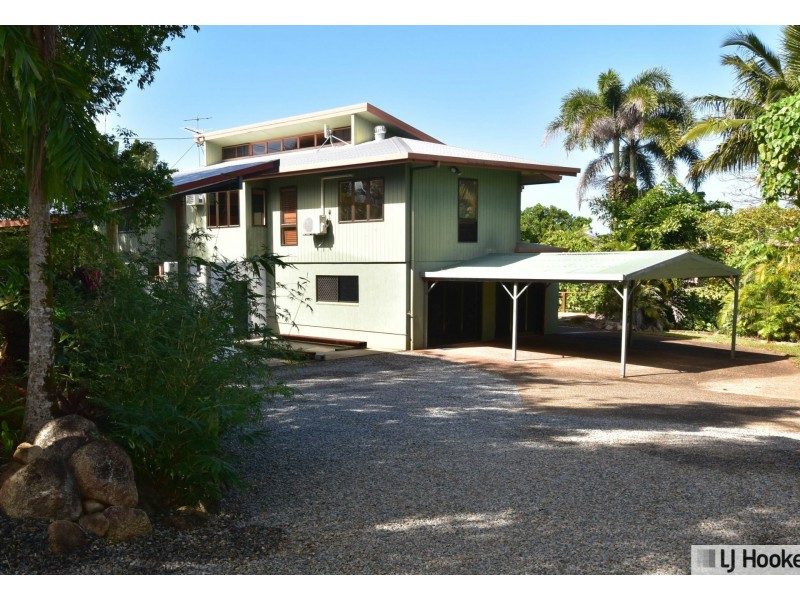 18 Hillview Court, Carmoo QLD 4852
