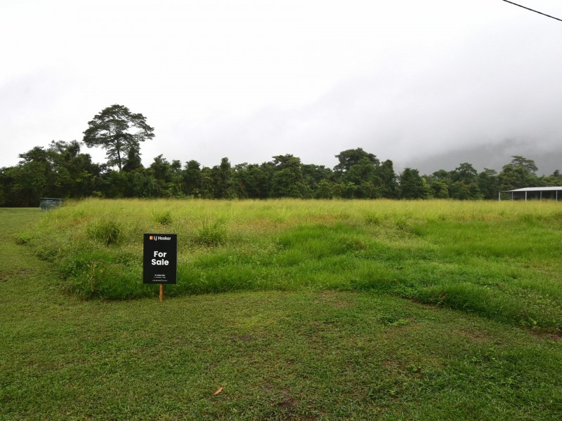 25 Keir Road, Tully QLD 4854
