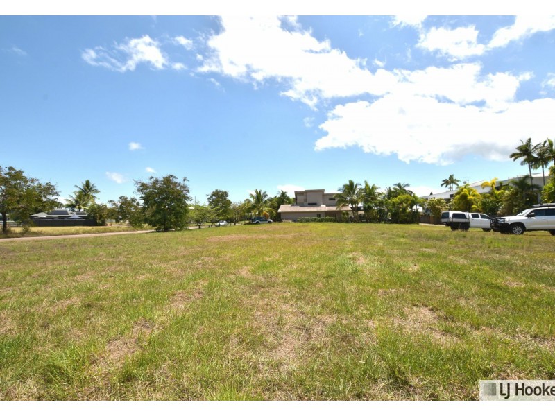 23-27 Cassia Crescent, Cardwell QLD 4849