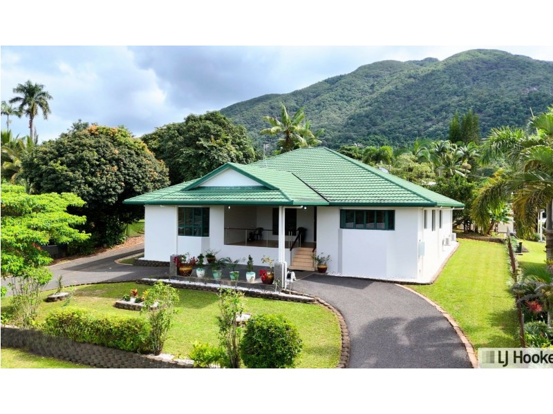 19 Hielscher Street, Tully QLD 4854