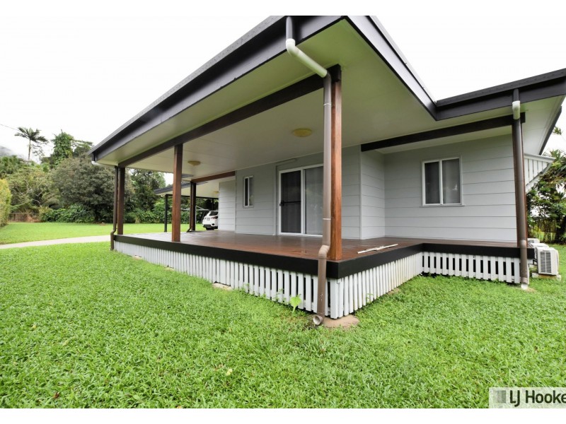 37 Murray Street, Tully QLD 4854