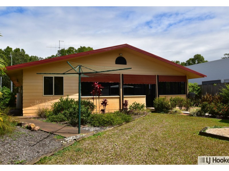 130 Roma Street, Cardwell QLD 4849