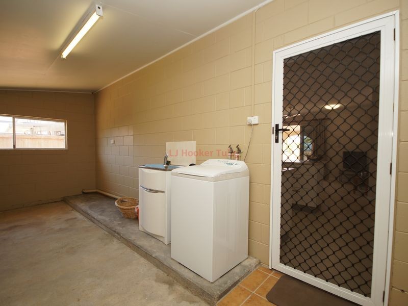 83 Taylor Street, Tully Heads QLD 4854