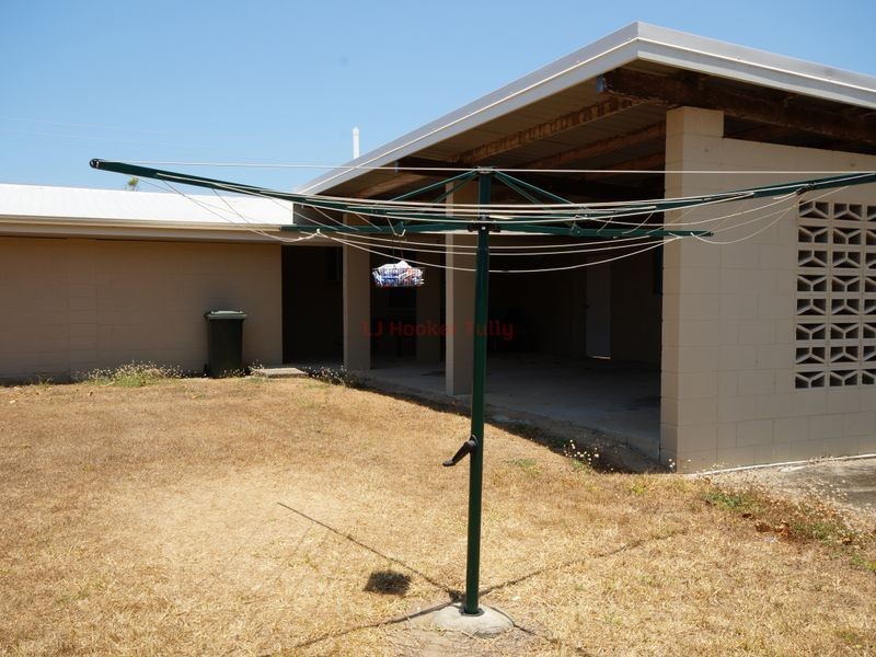 83 Taylor Street, Tully Heads QLD 4854