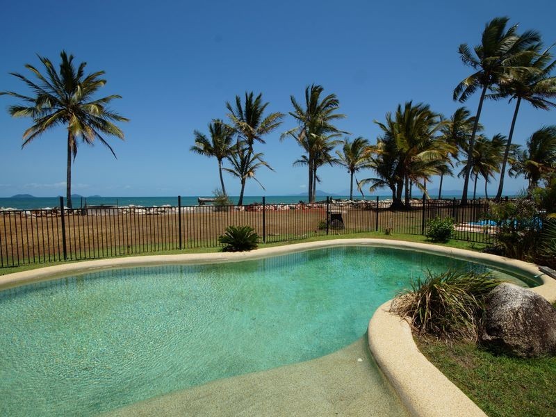 28 Taylor Street, Tully Heads QLD 4854