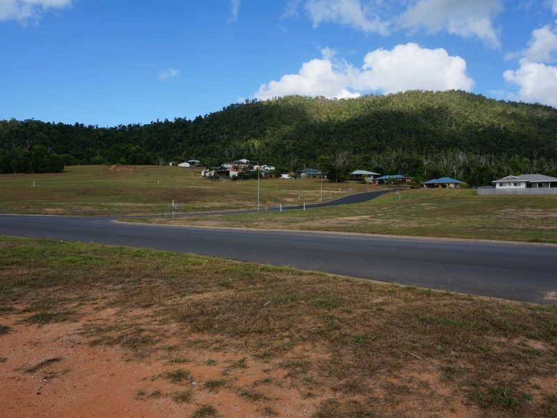 L34 Pease. St, Tully QLD 4854