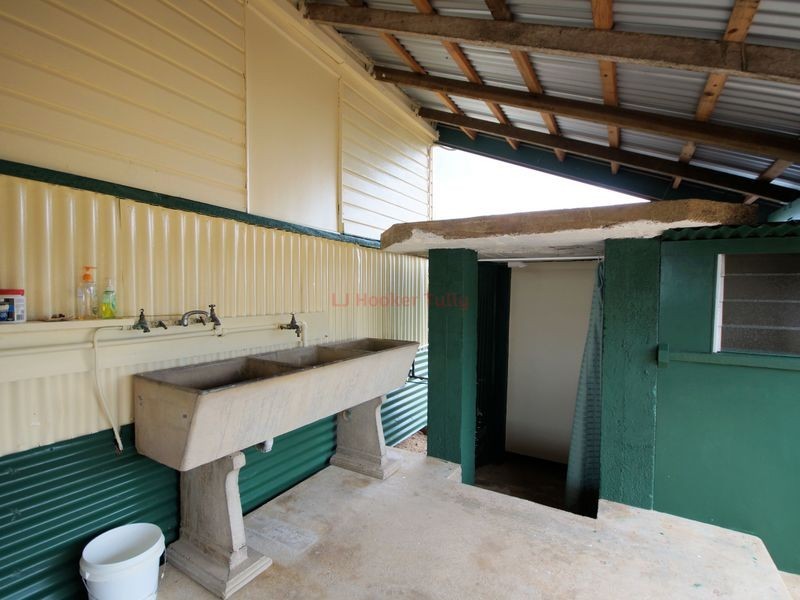 513 Tully Hull Road, Lower Tully QLD 4854