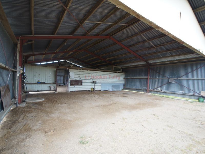 513 Tully Hull Road, Lower Tully QLD 4854