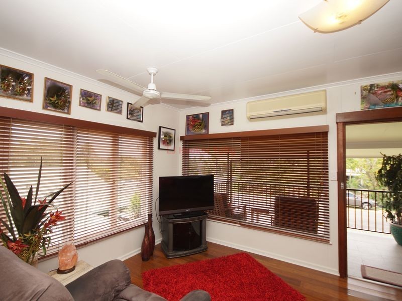 22 Theodore Street, Tully QLD 4854