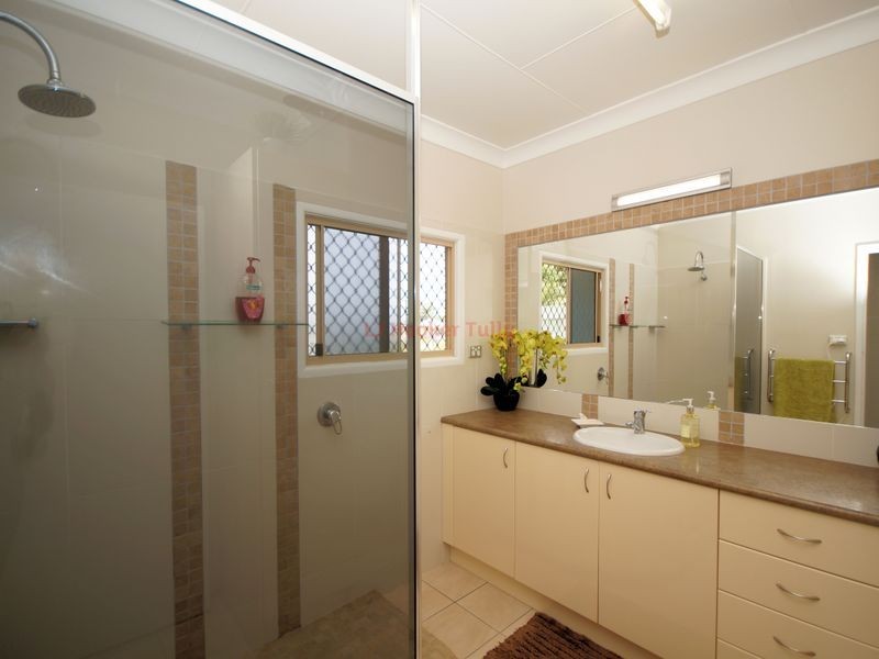 22 Theodore Street, Tully QLD 4854