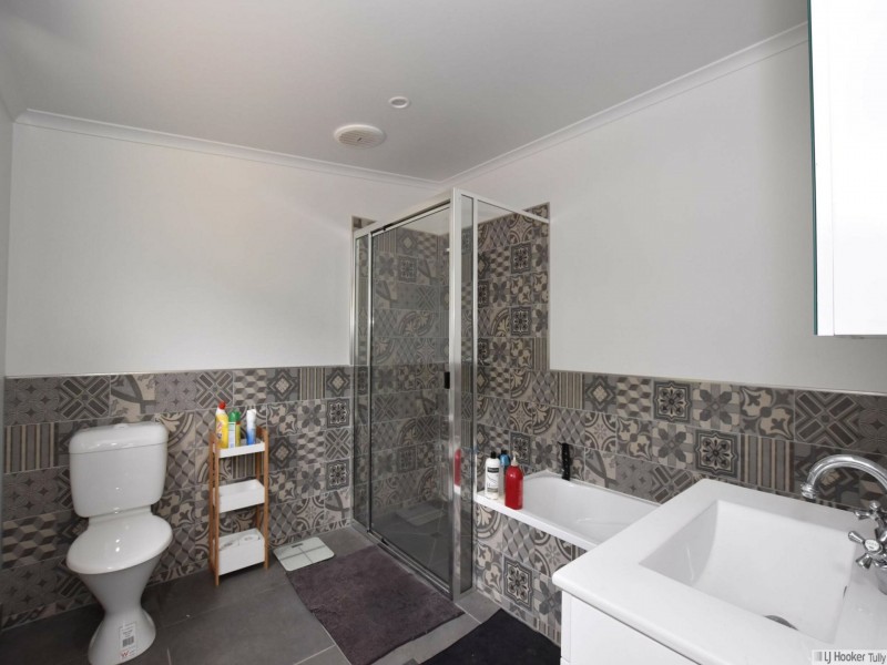 2 Parmeter Street, Tully QLD 4854