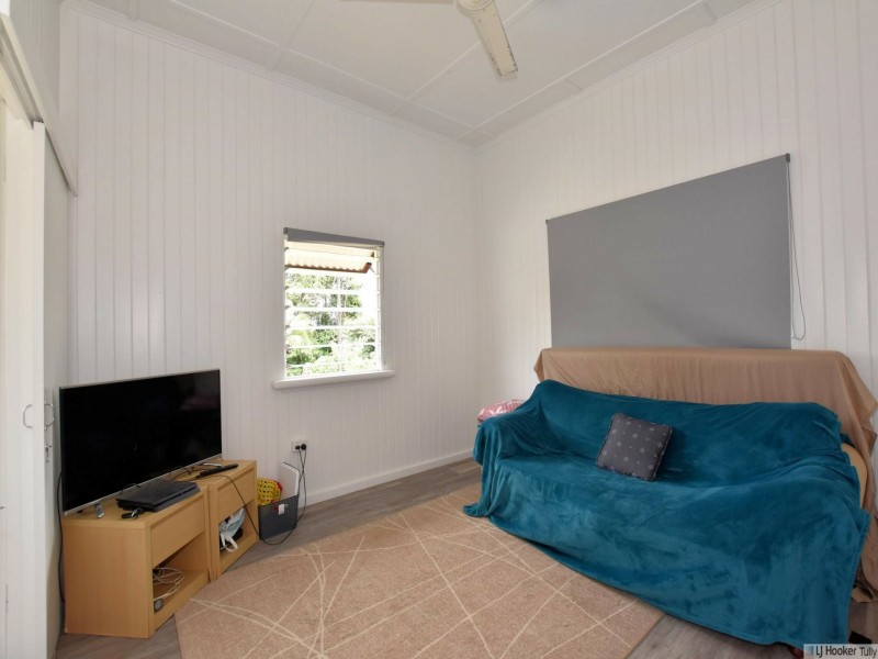 2 Parmeter Street, Tully QLD 4854