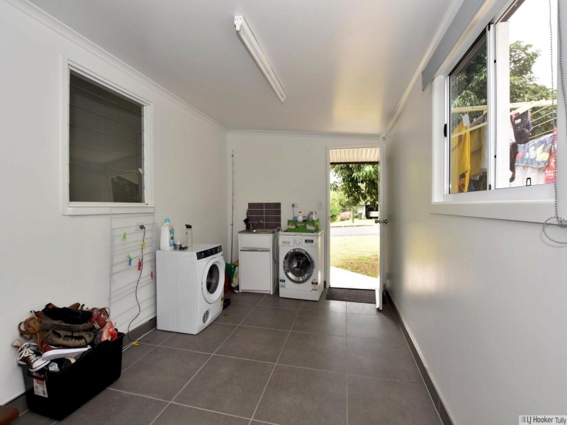 2 Parmeter Street, Tully QLD 4854