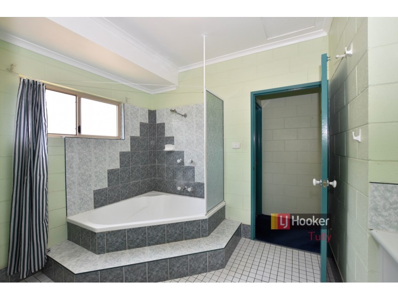 10 Maple Terrace, Tully QLD 4854