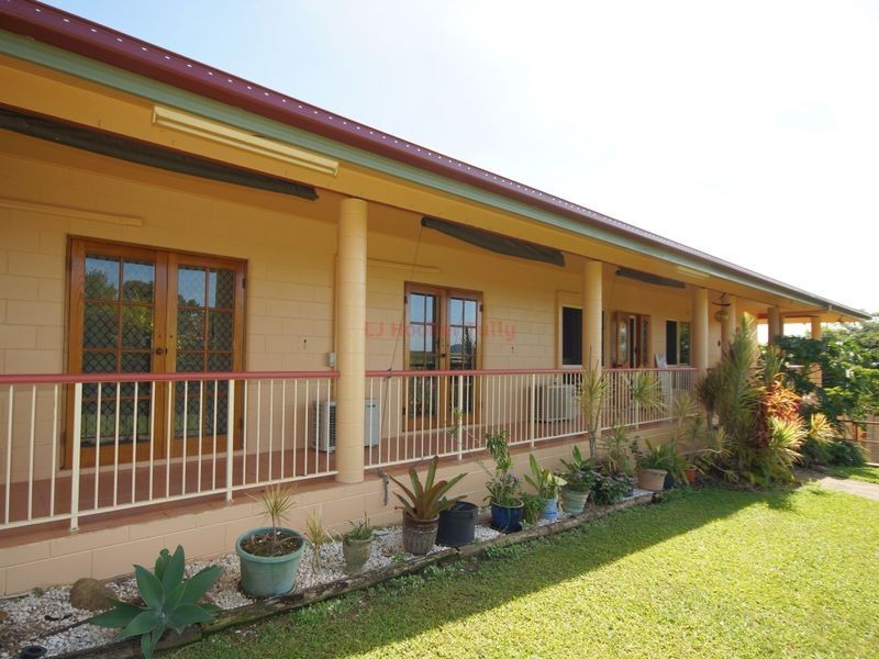 102 Hill Sixty Road, El Arish QLD 4855