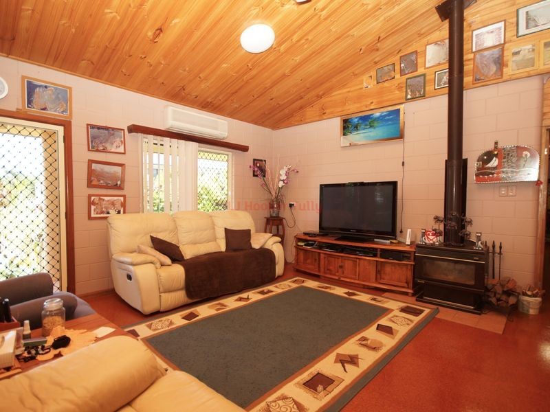 102 Hill Sixty Road, El Arish QLD 4855