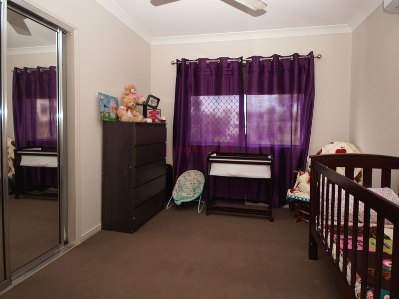 31 Murray Street, Tully QLD 4854