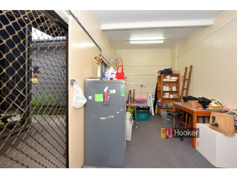 30 Butler Street, Tully QLD 4854