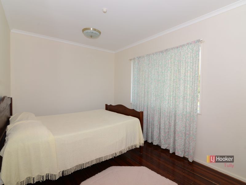 160 Bowen Street, Cardwell QLD 4849