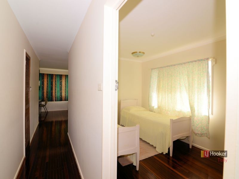 160 Bowen Street, Cardwell QLD 4849