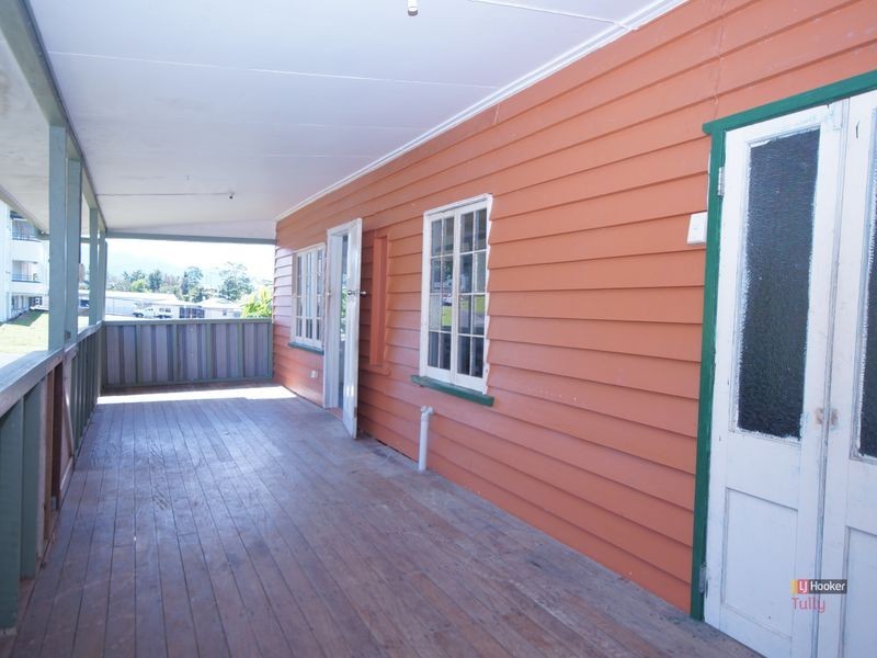 17 Cook Street, Tully QLD 4854