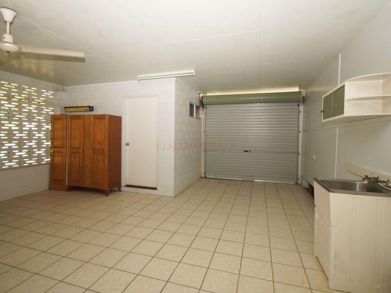 8 McQuillen Street, Tully QLD 4854