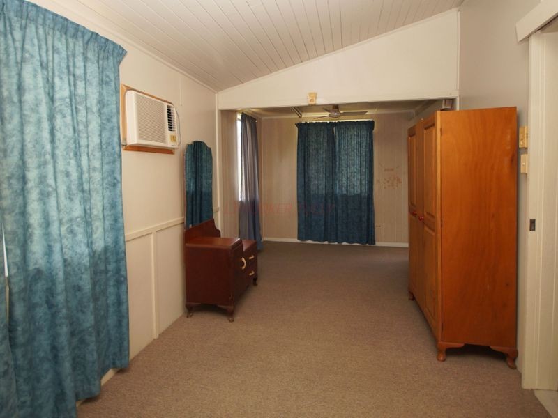 8 McQuillen Street, Tully QLD 4854