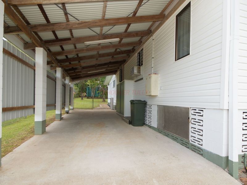 8 McQuillen Street, Tully QLD 4854