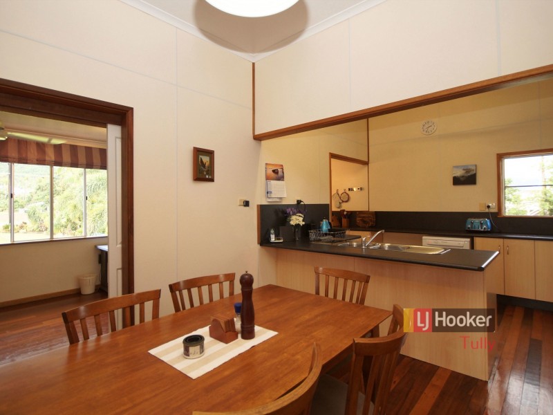 2 Trower Street, Tully QLD 4854