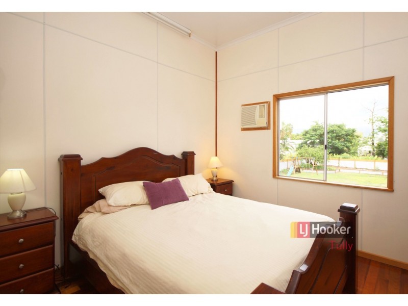 2 Trower Street, Tully QLD 4854