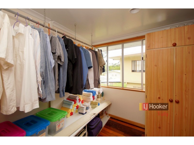 2 Trower Street, Tully QLD 4854