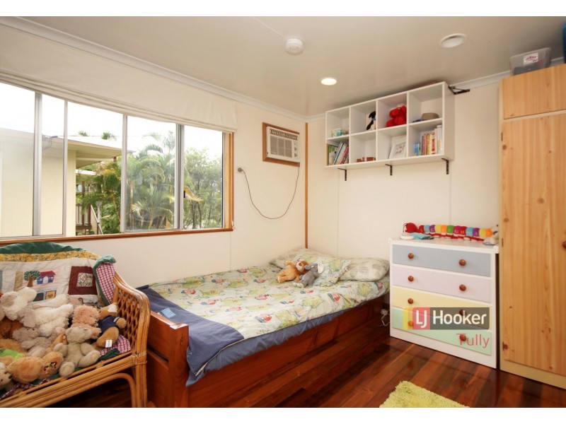 2 Trower Street, Tully QLD 4854