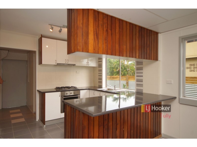 2 Trower Street, Tully QLD 4854