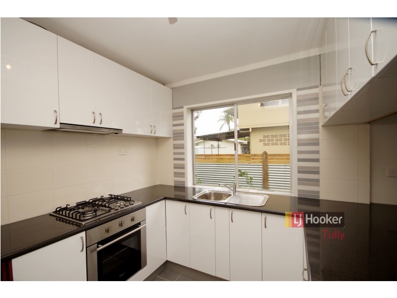 2 Trower Street, Tully QLD 4854